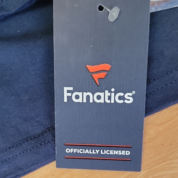 Seattle Kraken Size 2XL NHL Fanatics Navy Blue Long Sleeve Tee NEW - Picture 7 of 13